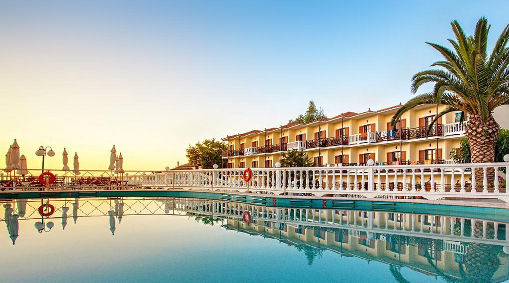 Aeolos Hotel Skopelos Eksteriør billede